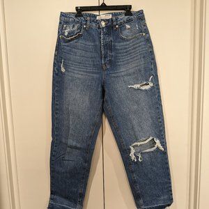 Stradivarius Mom Jeans, distressed size 8